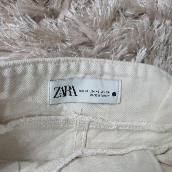 Zara Cream Textured Fabric - Picture 3 of 7